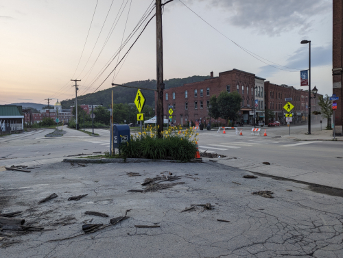 PXL 20230712 002805071