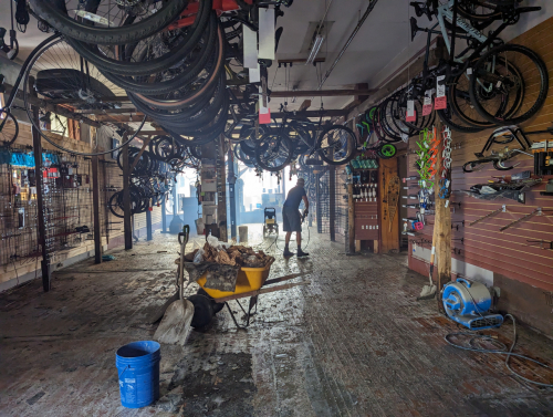 PXL 20230712 172329448