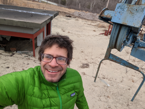 PXL 20220328 210128204