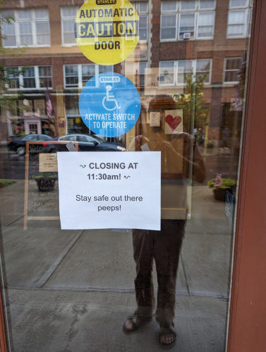 PXL 20230710 184940908